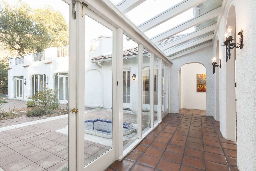 现在的房地产信托还能买吗_爱游戏(ayx)中国官方网站(图1) 爱游戏(ayx)中国官方网站