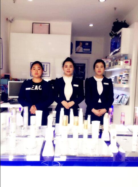 ‘ayx官方网站’“你的样子,就是中国的样子”——上海交通大学选调生的乡村抗疫故事(图2) ayx官网