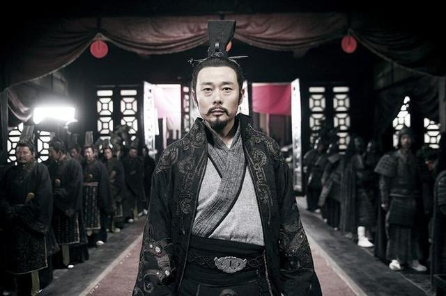 教育部：预计今年硕士研究生招生同比增长18.9万人 重点向中西部地区和东北地区倾