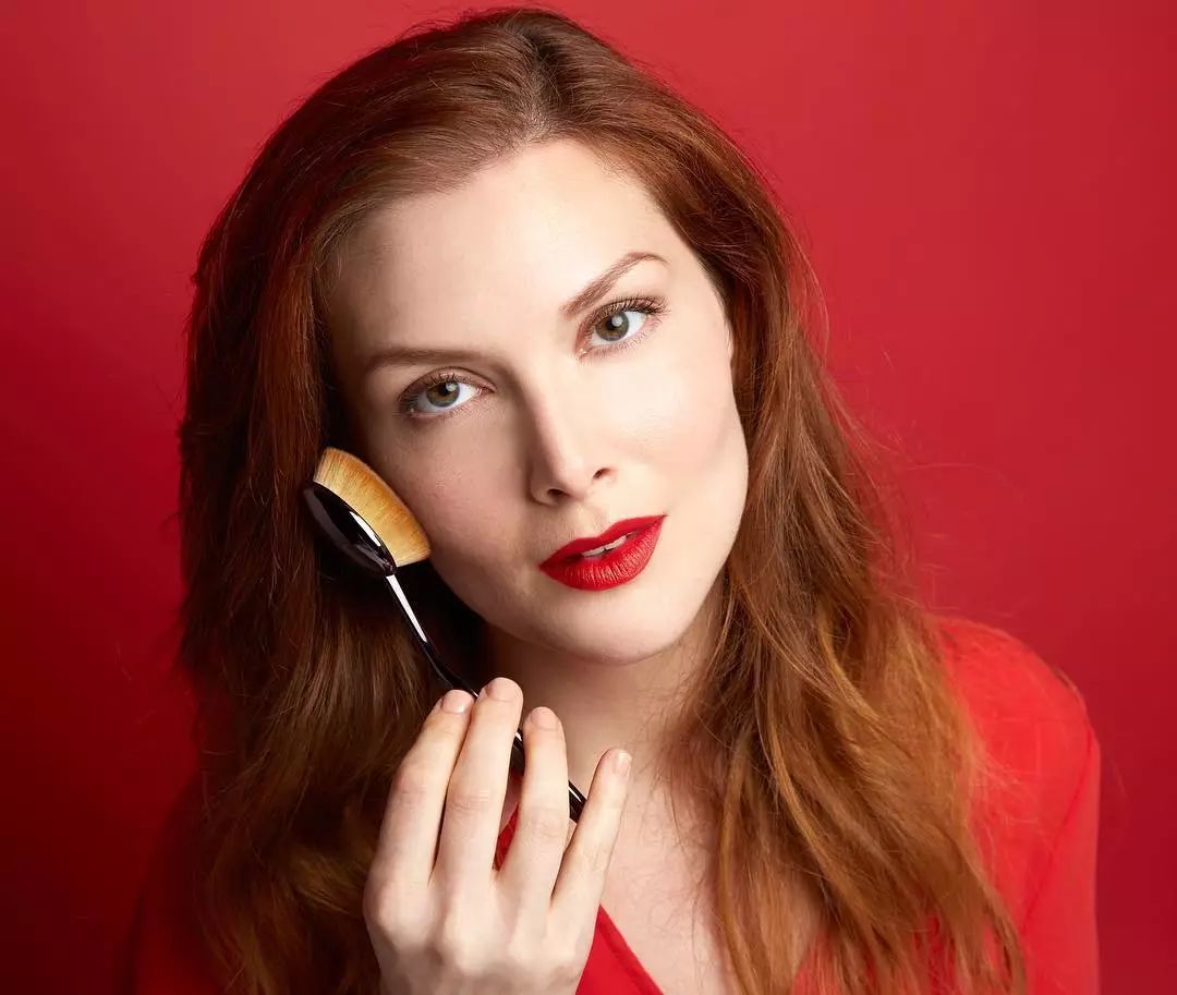 爱游戏（ayx）中国官方网站：央行：首套房贷结清再购房 可按首套执行