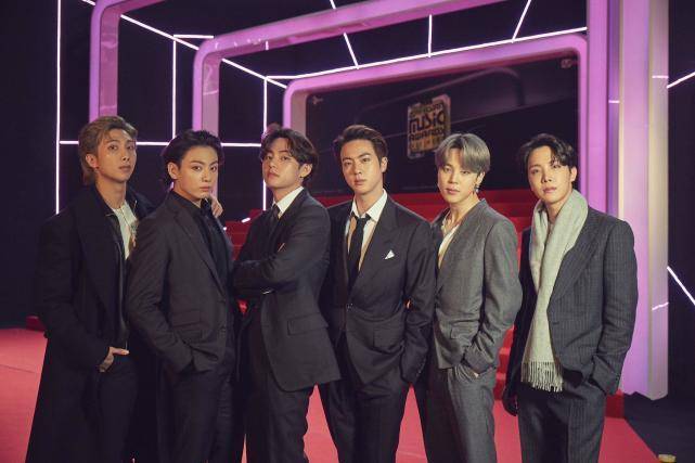 韩《跑男》辱华发酵 节目组不致歉 韩网反指责中国网友免费寓目_ayx官网(图8)
韩《跑男》辱华发酵 节目组不致歉 韩网反指责中国网友免费寓目_ayx官网(图8)