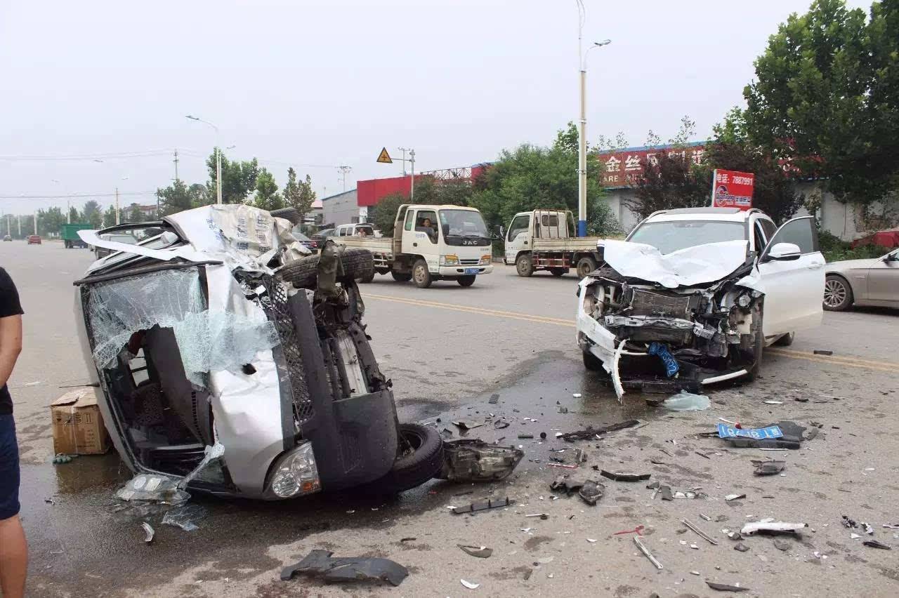 ayx官网:
买了保险就有保险公司兜底?这5种情况 车险公司可以一分不赔(图8) ayx官网:
买了保险就有保险公司兜底?这5种情况 车险公司可以一分不赔(图8)