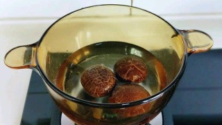 ‘爱游戏(ayx)中国官方网站’永康方山柿通过技术改进 让大家寒冬腊月也能吃上鲜果(图1) ayx官网