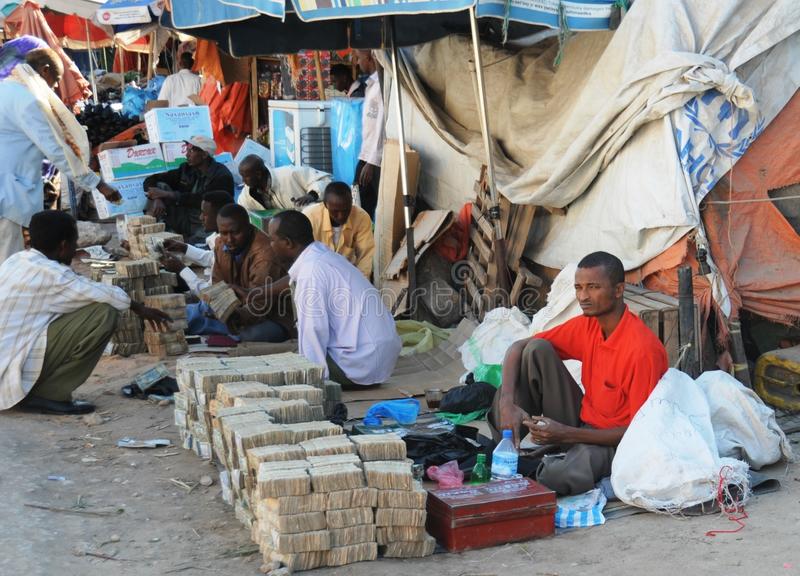 ayx官网_龙湖去年销售490.5亿 目标完成86%(图4) ayx官方网站