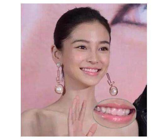 河南大学文化扶贫为村民订阅100份《大河报》_ayx官方网站(图1) 爱游戏(ayx)中国官方网站