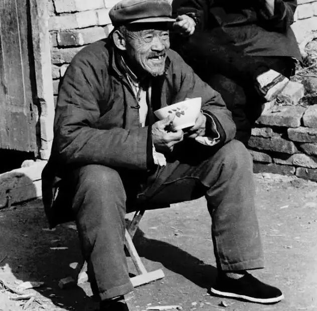 暂停西安地区以外购房提取_ayx官网(图1) 爱游戏(ayx)中国官方网站