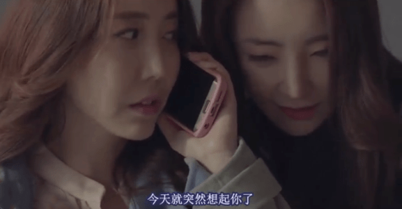 
哪个“女王” 还能没点秘密呢“ayx官网”(图4)